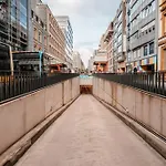 公寓 Lux Hamilius - Modern & Spacious W/view 卢森堡