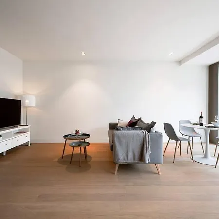 Lux Hamilius - Modern & Spacious W/view Lägenhet *