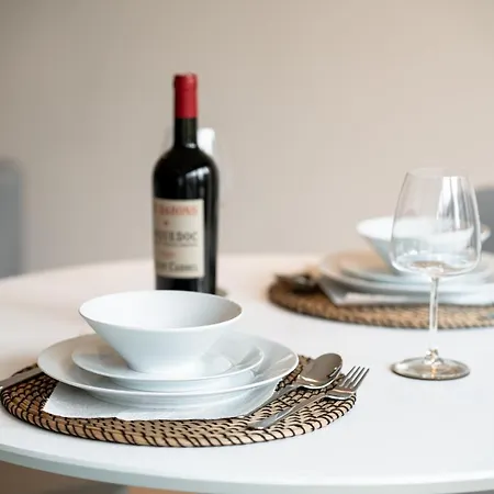 Lux Hamilius - Modern & Spacious W/view 公寓 *