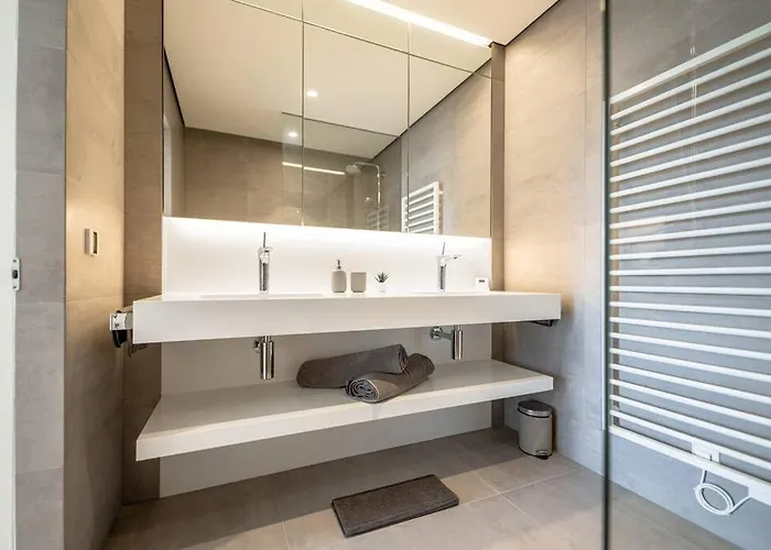 Lux Hamilius - Modern & Spacious W/view Appartement